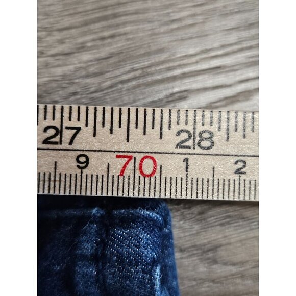 Rocawear Mens Blue Denim Jeans 32x30 With Unique Stitching Back Pocket Design - Picture 12 of 14